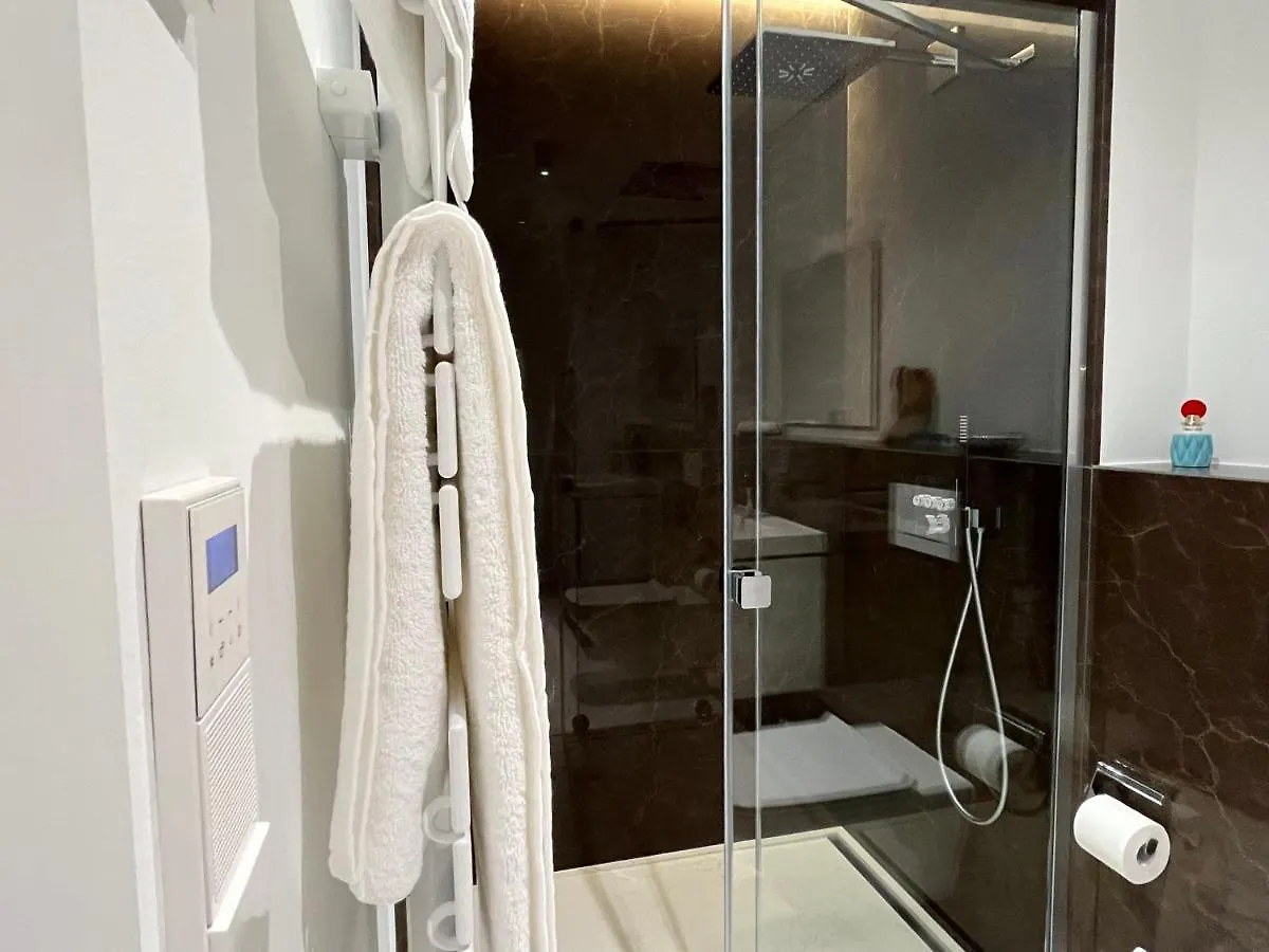 The Executive Residence - Kirchberg Luxembourg Apartment